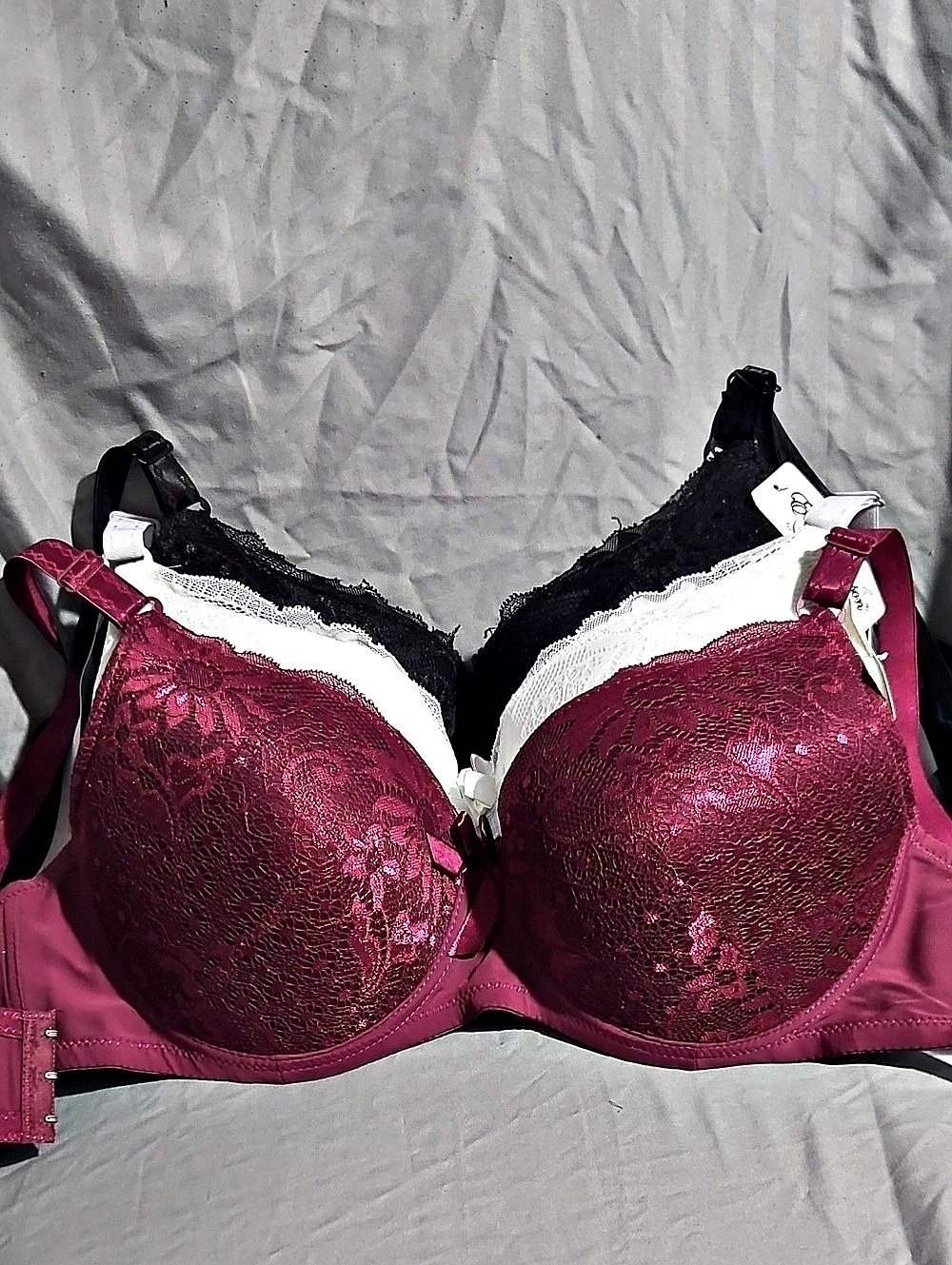 Emily Johnson Floral Lace Bra Style 6204 Purple, White & Black 40DD